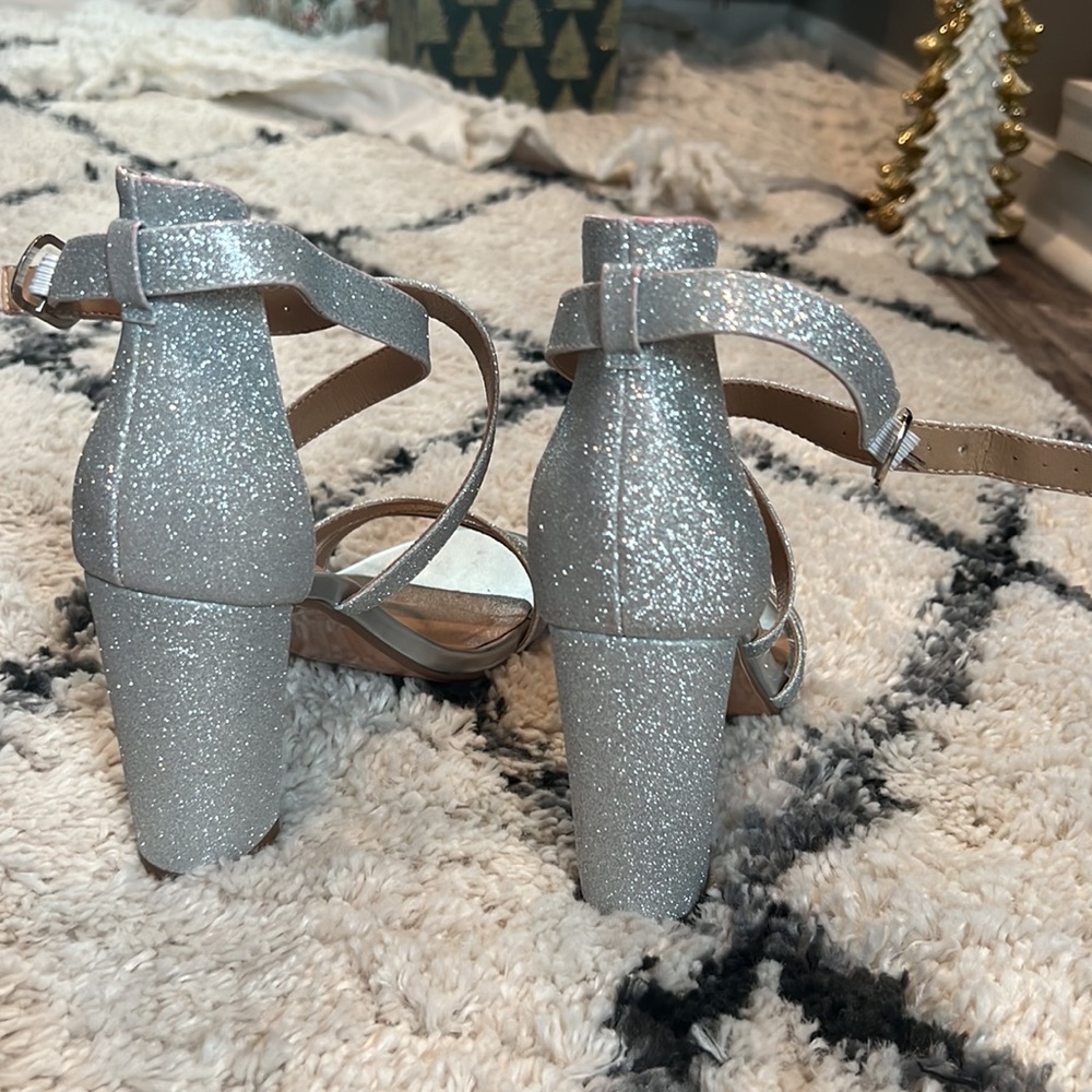 Sparkly Silver Block Heels! Size 8 - image 2